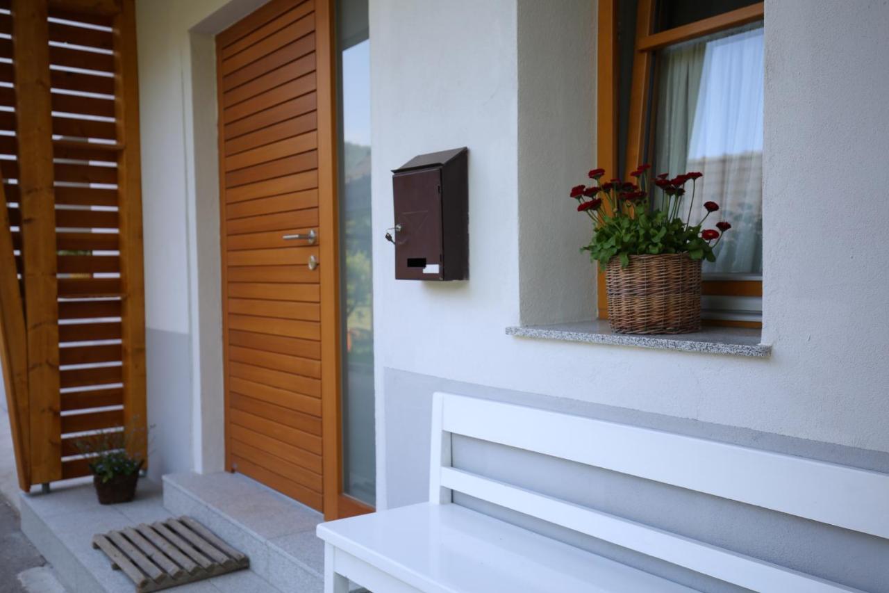Apartments Tourist Farm Storman With Ev Ch-Station Trzic Exterior photo