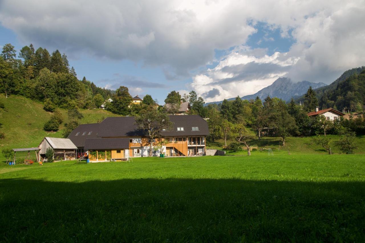 Apartments Tourist Farm Storman With Ev Ch-Station Trzic Exterior photo